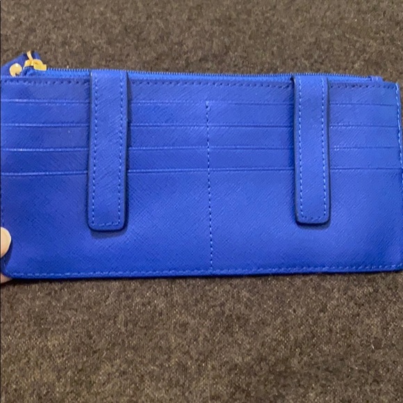 Neiman Marcus Slim Ladies Wallet - Picture 5 of 6